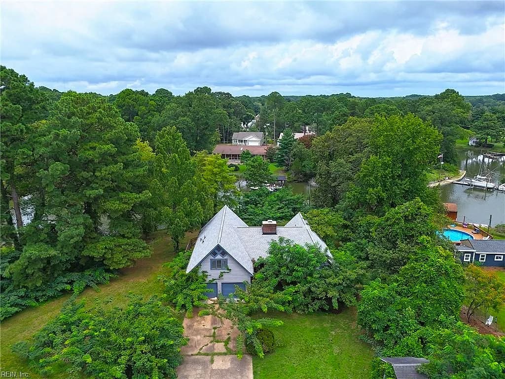 7763 Jordan RD, GLOUCESTER POINT VA 23062 - Photo 2