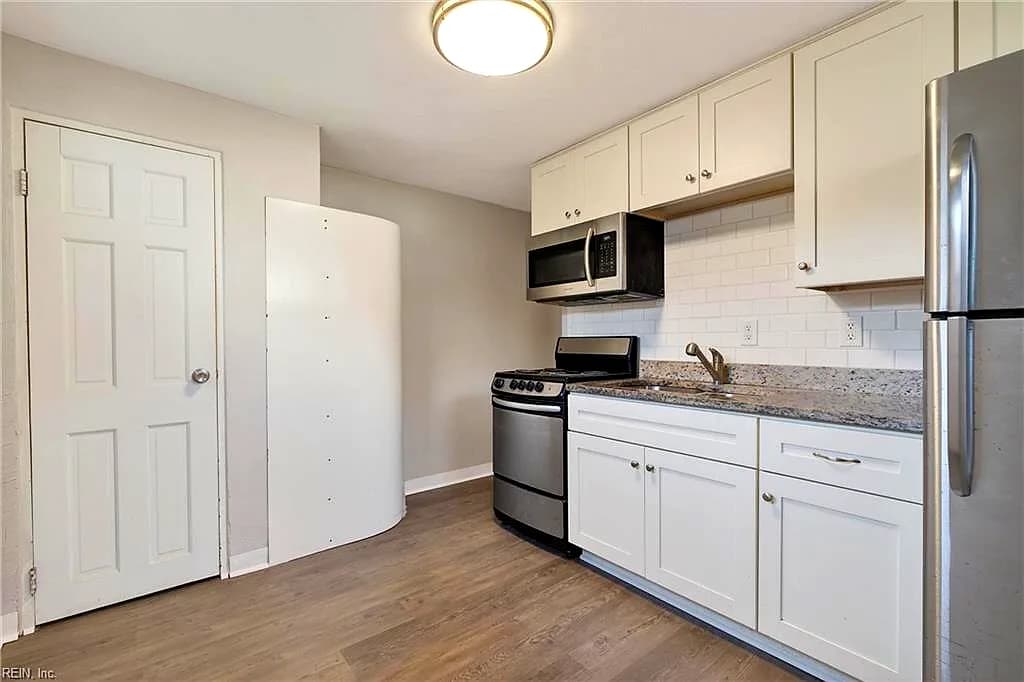 315 15th ST #6, VIRGINIA BEACH VA 23451 - Photo 4