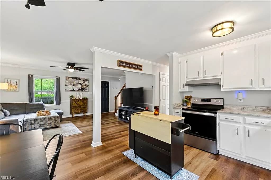 635 Harpersville RD, NEWPORT NEWS VA 23601 - Photo 4