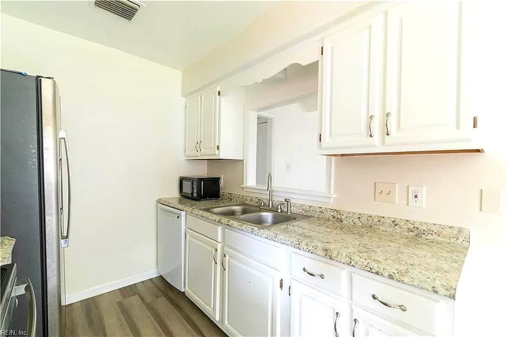 1837 Gravenhurst DR, VIRGINIA BEACH VA 23464 - Photo 5