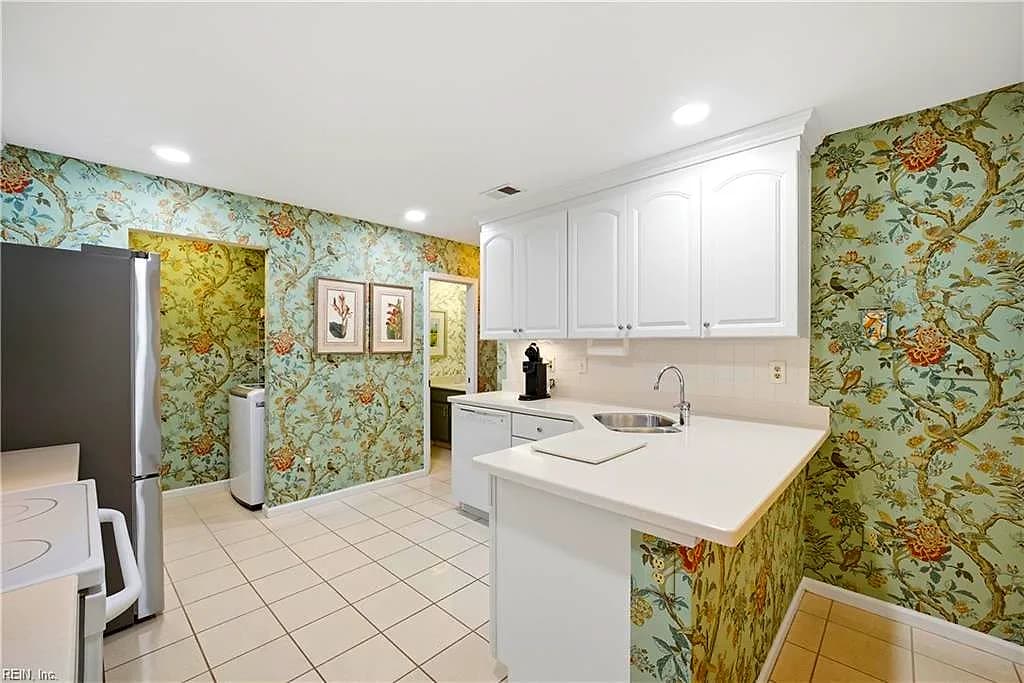 1016 Winged Foot Court CT #B, CHESAPEAKE VA 23320 thumb 12