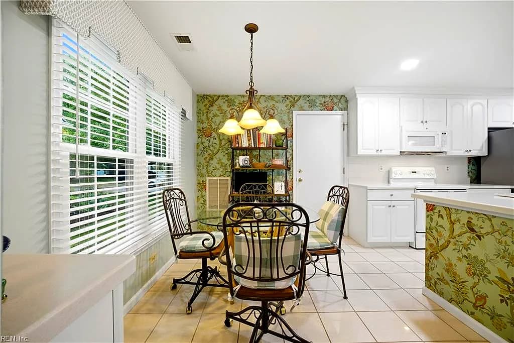 1016 Winged Foot Court CT #B, CHESAPEAKE VA 23320 thumb 7