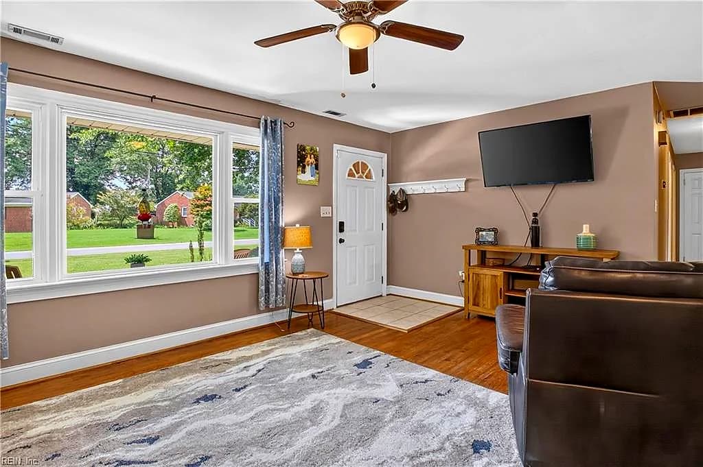 418 Warhawks RD, CHESAPEAKE VA 23322 thumb 11