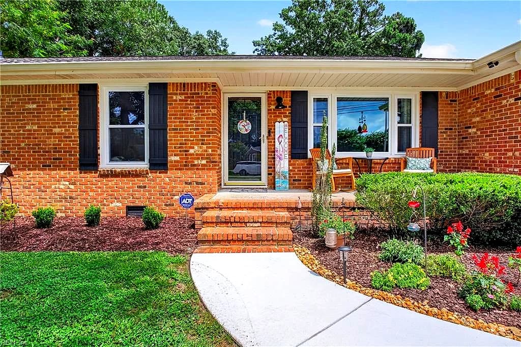 418 Warhawks RD, CHESAPEAKE VA 23322 thumb 6
