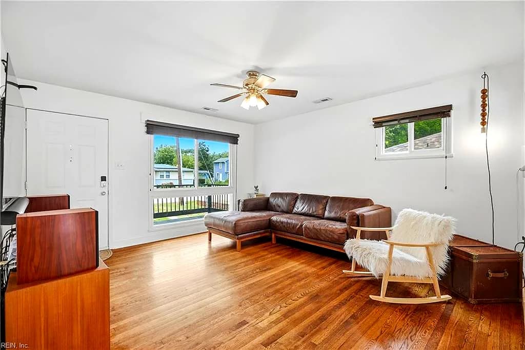 220 Matt LN, VIRGINIA BEACH VA 23454 thumb 6