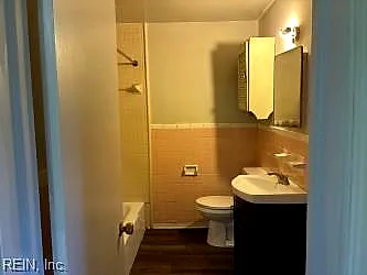608 Edinburg AVE, CHESAPEAKE VA 23324 - Photo 4