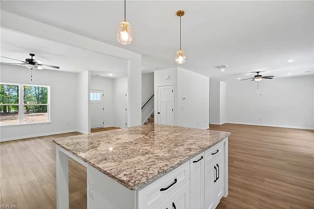 6469 Quaker DR, SUFFOLK VA 23437 thumb 11