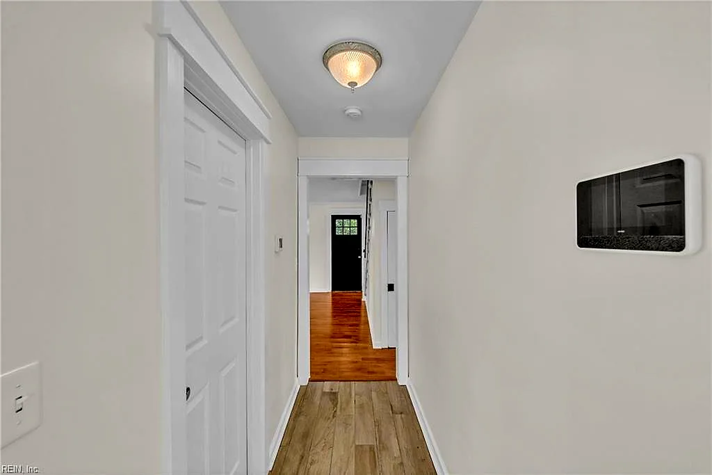 1700 Dandy Loop RD, YORKTOWN VA 23692 thumb 8