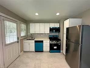 136 Mapleshade AVE, NORFOLK VA 23505 thumb 4