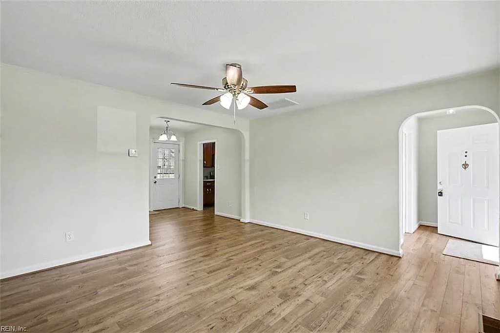 102 W Kelly AVE, HAMPTON VA 23663 thumb 9