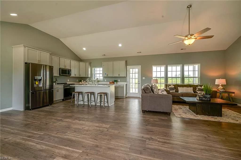 1130 Rountree CRES, SUFFOLK VA 23437 thumb 8