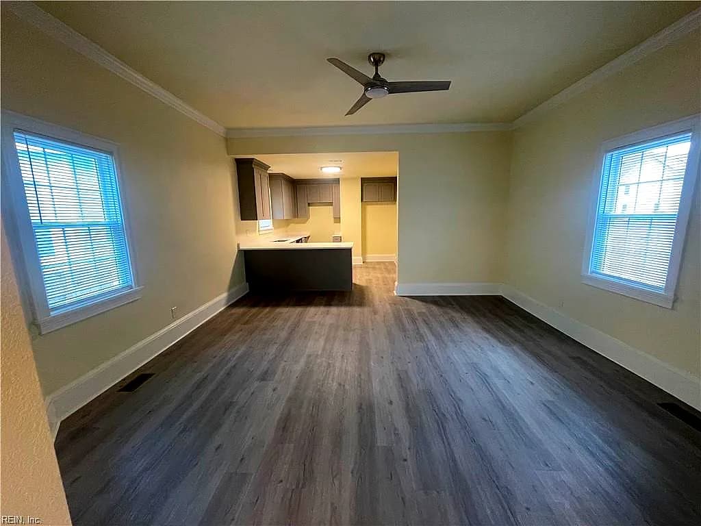 220 W 30th ST, NORFOLK VA 23504 - Photo 5