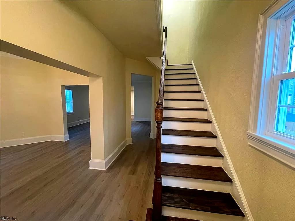 220 W 30th ST, NORFOLK VA 23504 thumb 9