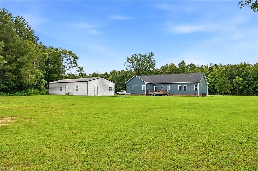 12327 Halifax RD, DINWIDDIE VA 23841 - Photo 4
