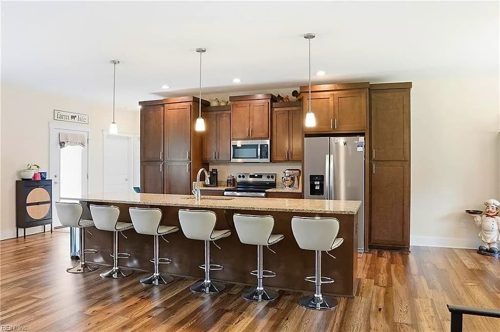 12327 Halifax RD, DINWIDDIE VA 23841 thumb 10
