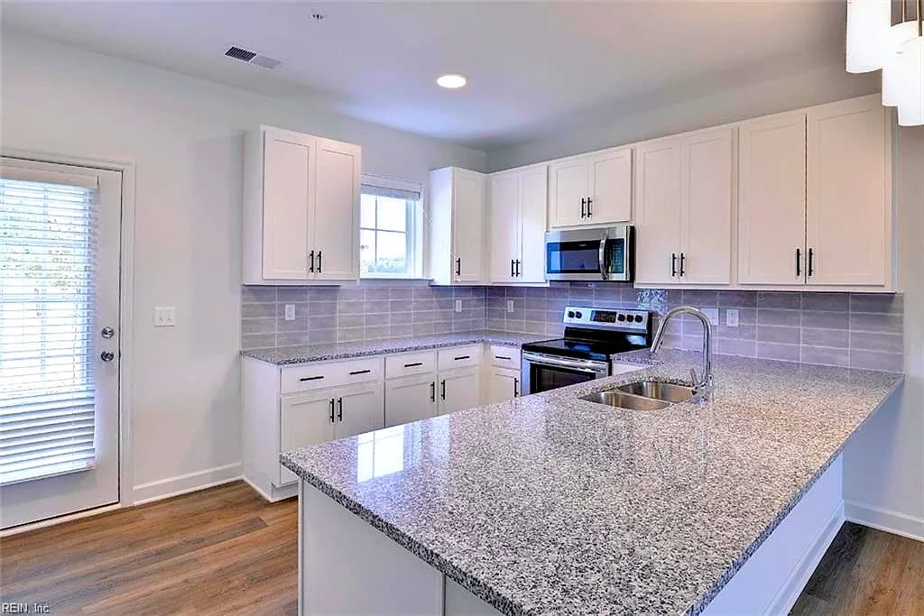 1405 Hamstead AVE, CARROLLTON VA 23314 thumb 8