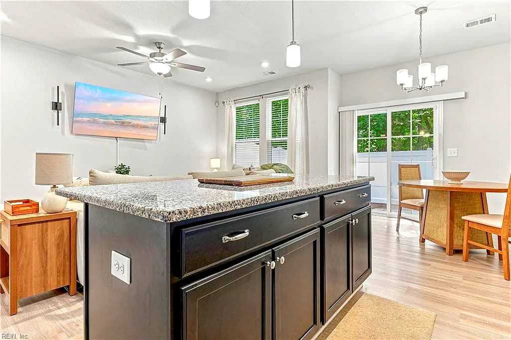 640 Revival LN, VIRGINIA BEACH VA 23462 thumb 6