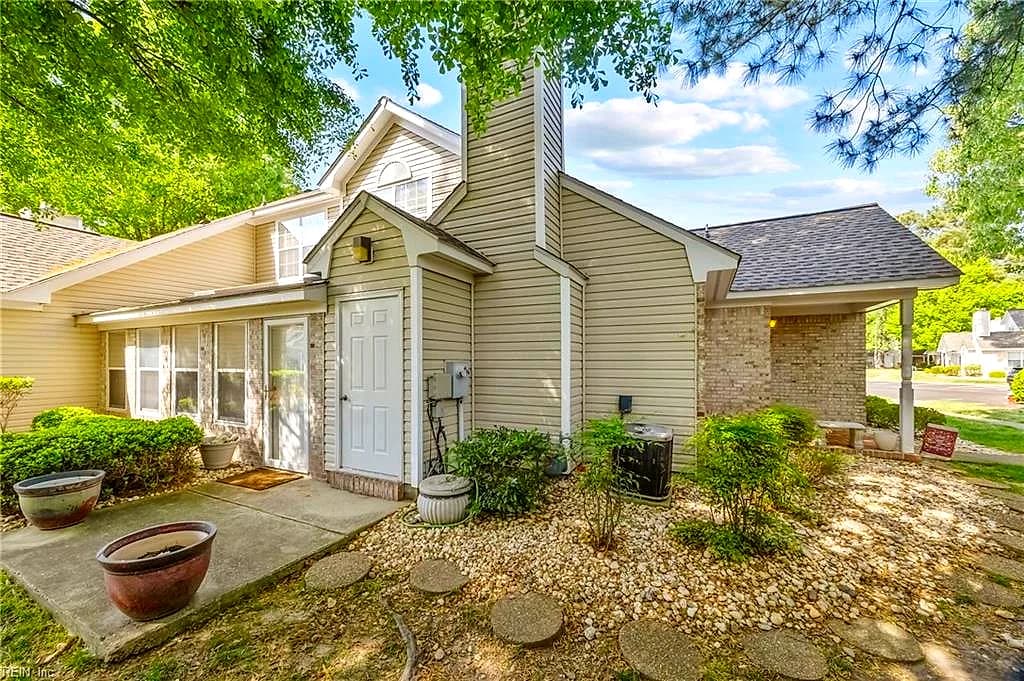 1003 Island QUAY, NEWPORT NEWS VA 23602 thumb 8