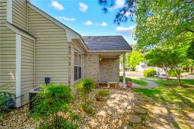 1003 Island QUAY, NEWPORT NEWS VA 23602 thumb 9