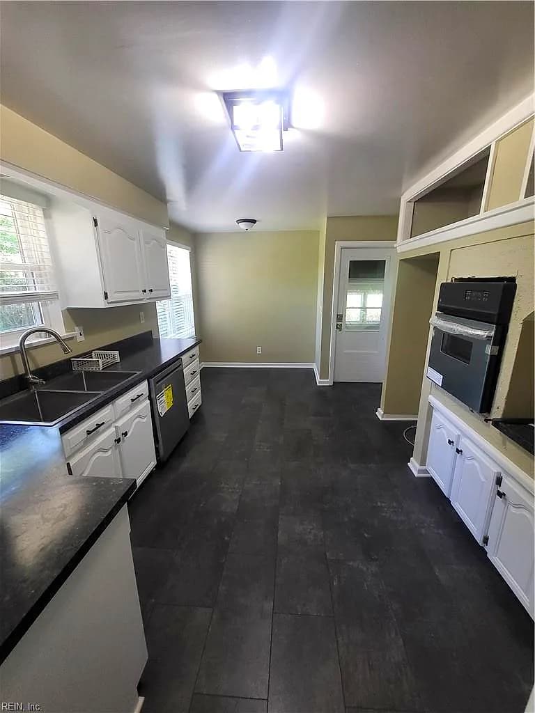 1653 Sheppard AVE, NORFOLK VA 23518 thumb 9