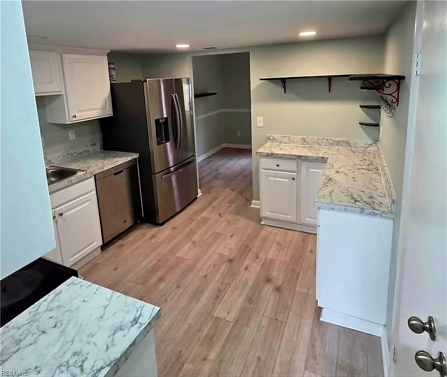 708 Alder CIR, VIRGINIA BEACH VA 23462 thumb 11
