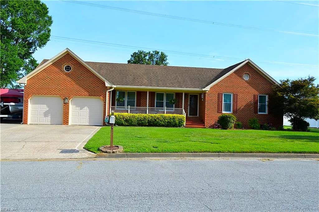 940 Saddlerbrook Trail RD, CHESAPEAKE VA 23322 - Photo 2