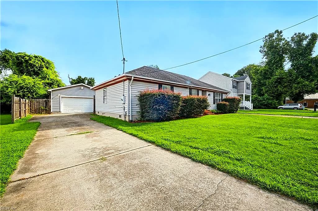 1005 Elco ST, CHESAPEAKE VA 23324 - Photo 3