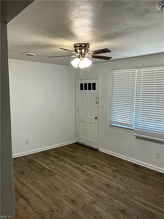 175 Orange AVE #1, NORFOLK VA 23503 - Photo 4