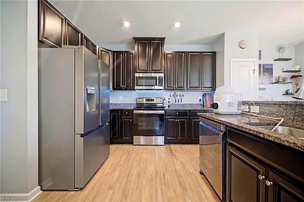 717 Hezekiah Little DR, VIRGINIA BEACH VA 23462 thumb 11