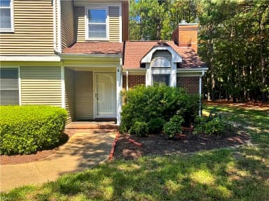 901 Bridge Crossing DR #B, YORKTOWN VA 23692 thumb 2