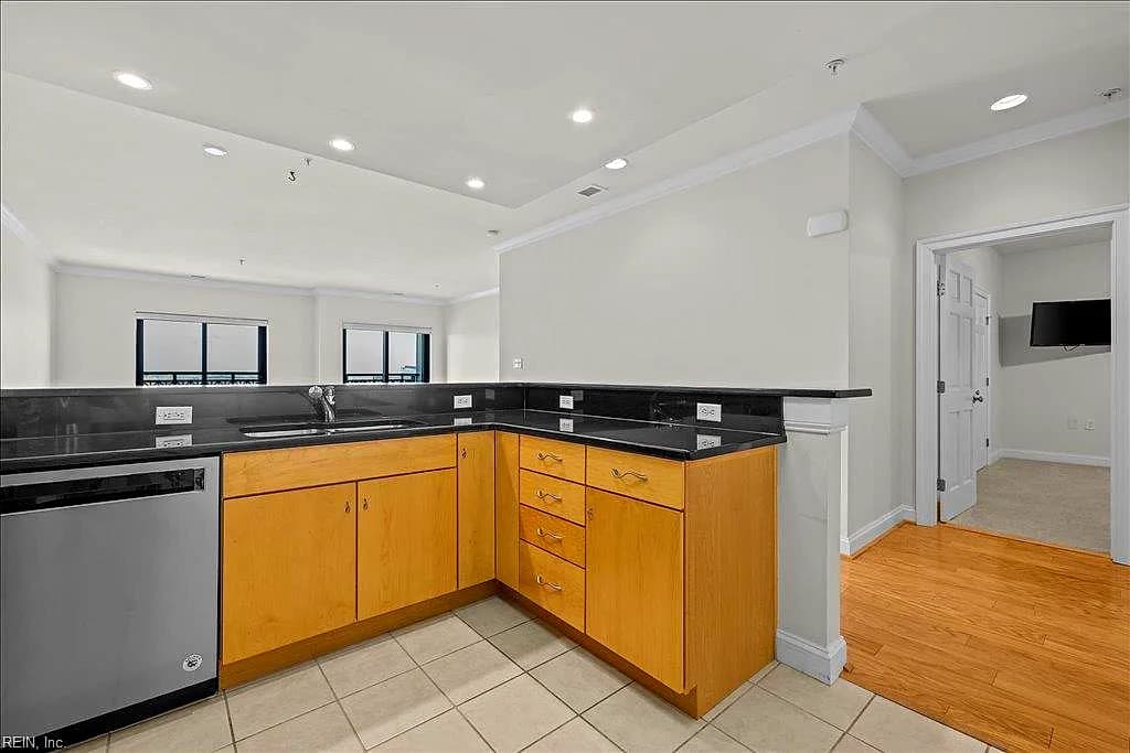 123 College PL #P6, NORFOLK VA 23510 thumb 11