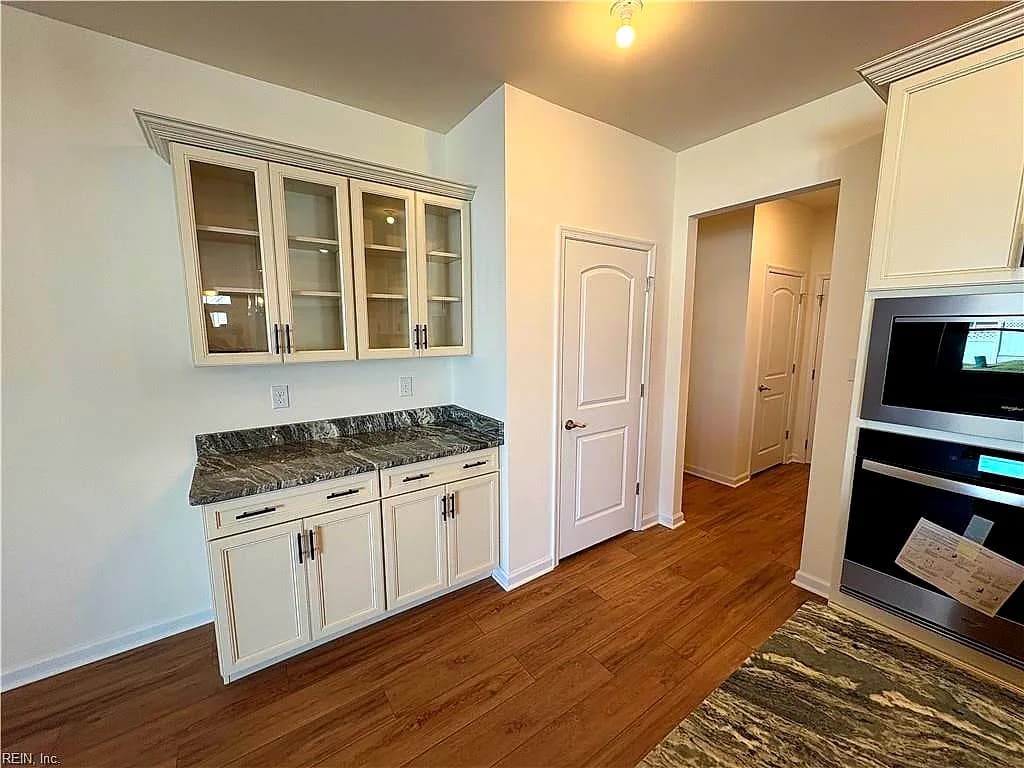 104 Cathedral ST #39-1, SMITHFIELD VA 23430 - Photo 3