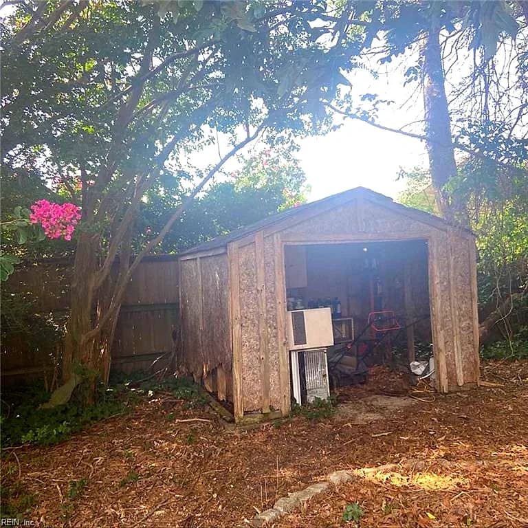 1713 Greenhouse RD, VIRGINIA BEACH VA 23455 thumb 12