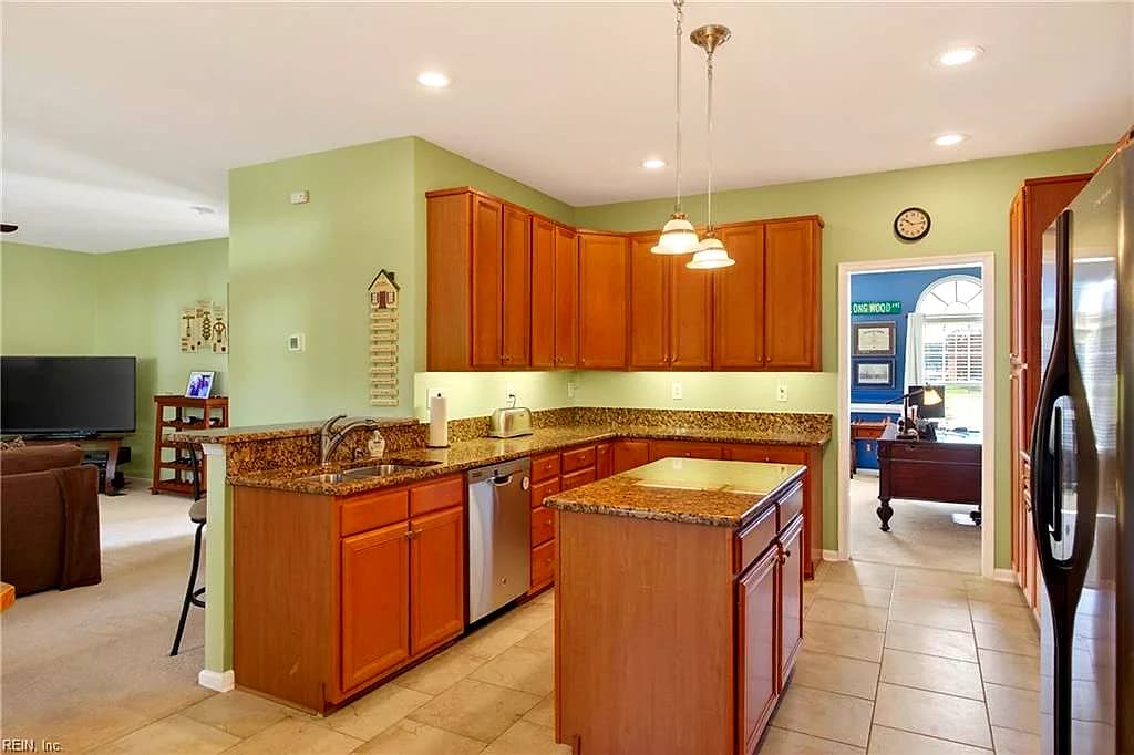 2113 Bierce DR, VIRGINIA BEACH VA 23454 thumb 7