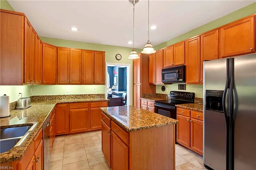 2113 Bierce DR, VIRGINIA BEACH VA 23454 thumb 9
