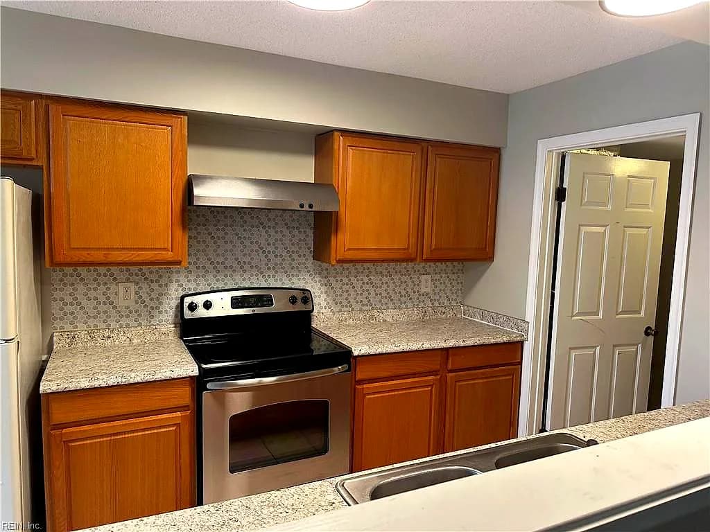 4054 Thomas Jefferson DR, VIRGINIA BEACH VA 23452 thumb 6