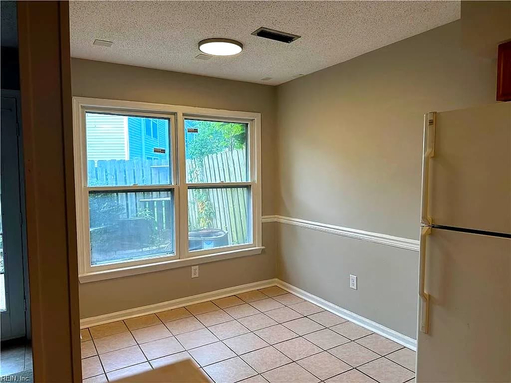 4054 Thomas Jefferson DR, VIRGINIA BEACH VA 23452 thumb 8
