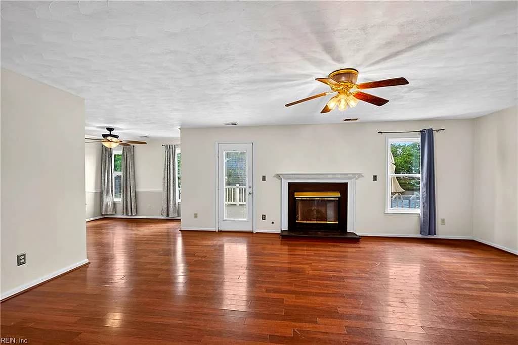 813 Stardale DR, CHESAPEAKE VA 23322 thumb 7