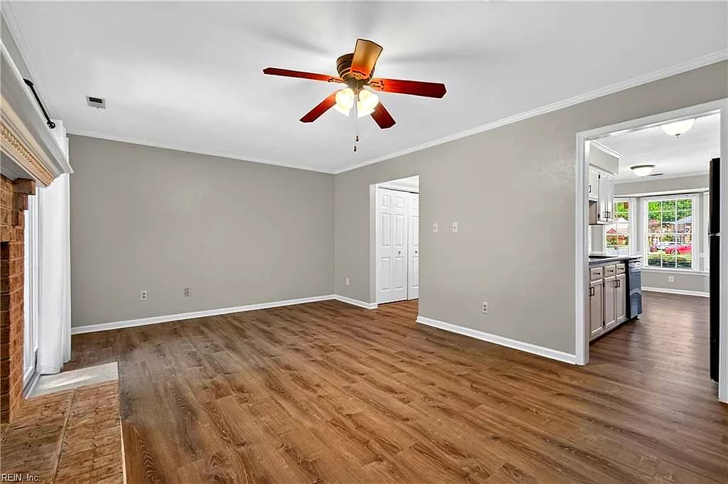 406 Middle Oaks DR, CHESAPEAKE VA 23322 thumb 9