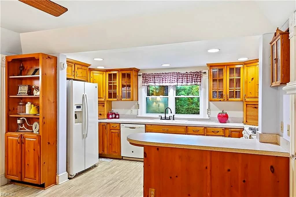 34079 Seaside RD, PAINTER VA 23420 thumb 12