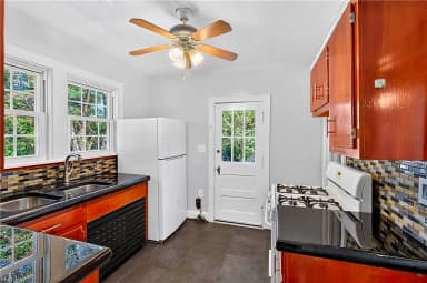 318 61st Street ST, NEWPORT NEWS VA 23607 thumb 12