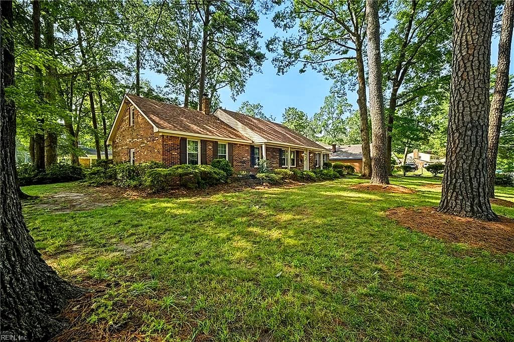 500 Edwin DR, VIRGINIA BEACH VA 23462 - Photo 3