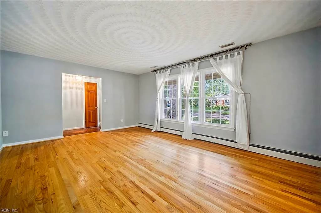 500 Edwin DR, VIRGINIA BEACH VA 23462 thumb 8