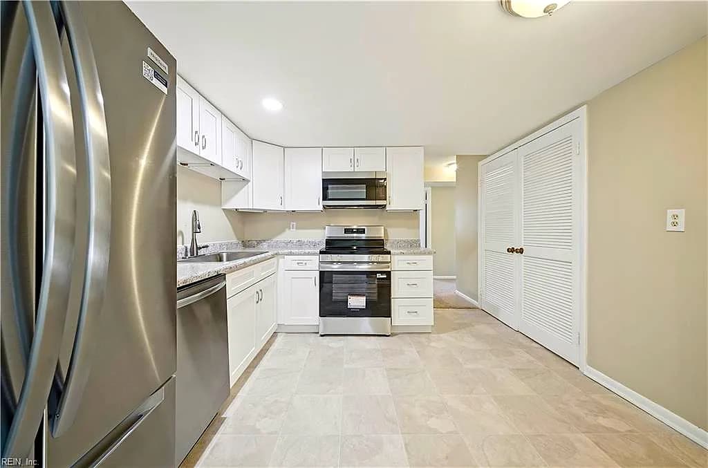 900 Maplehurst CT, VIRGINIA BEACH VA 23462 thumb 10