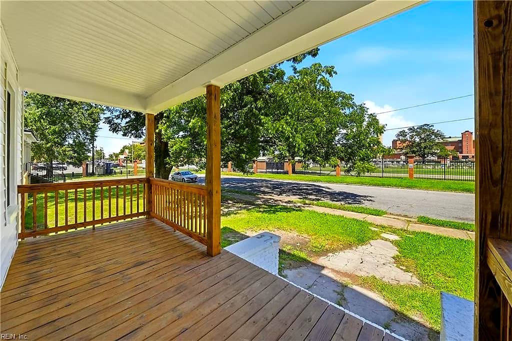 14 Parkview AVE, PORTSMOUTH VA 23704 - Photo 5