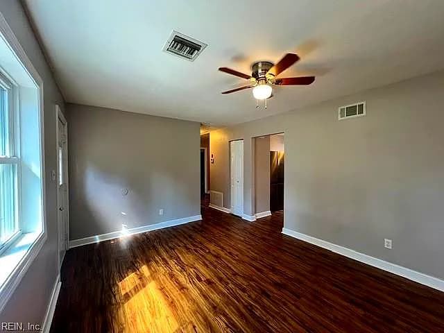 528 Minute Men RD, VIRGINIA BEACH VA 23462 - Photo 4