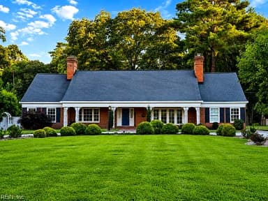 812 Riverside DR, NEWPORT NEWS VA 23606 thumb 1