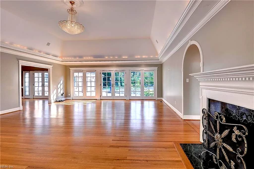 812 Riverside DR, NEWPORT NEWS VA 23606 thumb 8