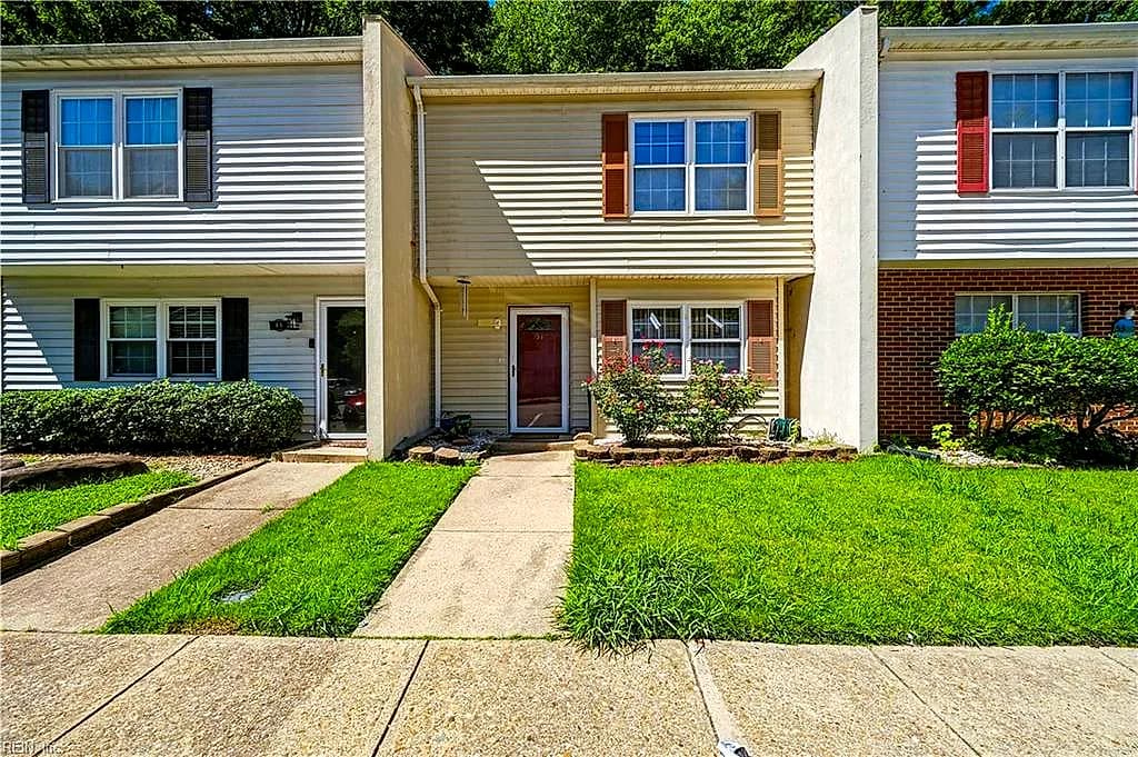 51 Otsego DR, NEWPORT NEWS VA 23602 - Photo 2