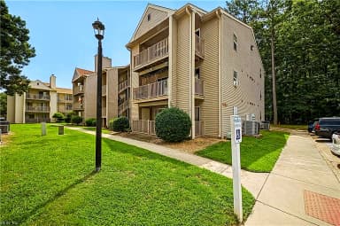 562 Candle LN #103, NEWPORT NEWS VA 23608 thumb 2